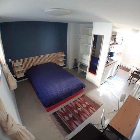 Beau Studio Equipe - Calme Et Confortable Bourg-en-Bresse Exteriör bild