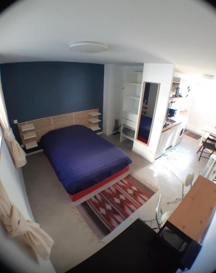 Beau Studio Equipe - Calme Et Confortable Bourg-en-Bresse Exteriör bild